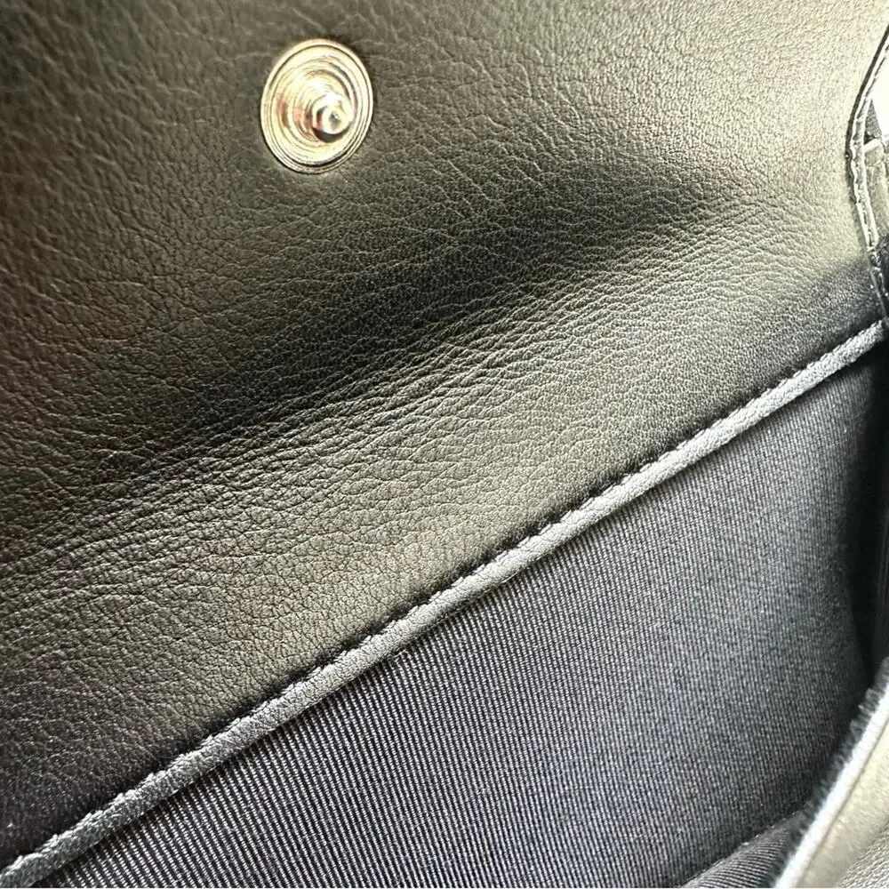 CHANEL patent leather CC logo trifold wallet Authentic Retail 1200$